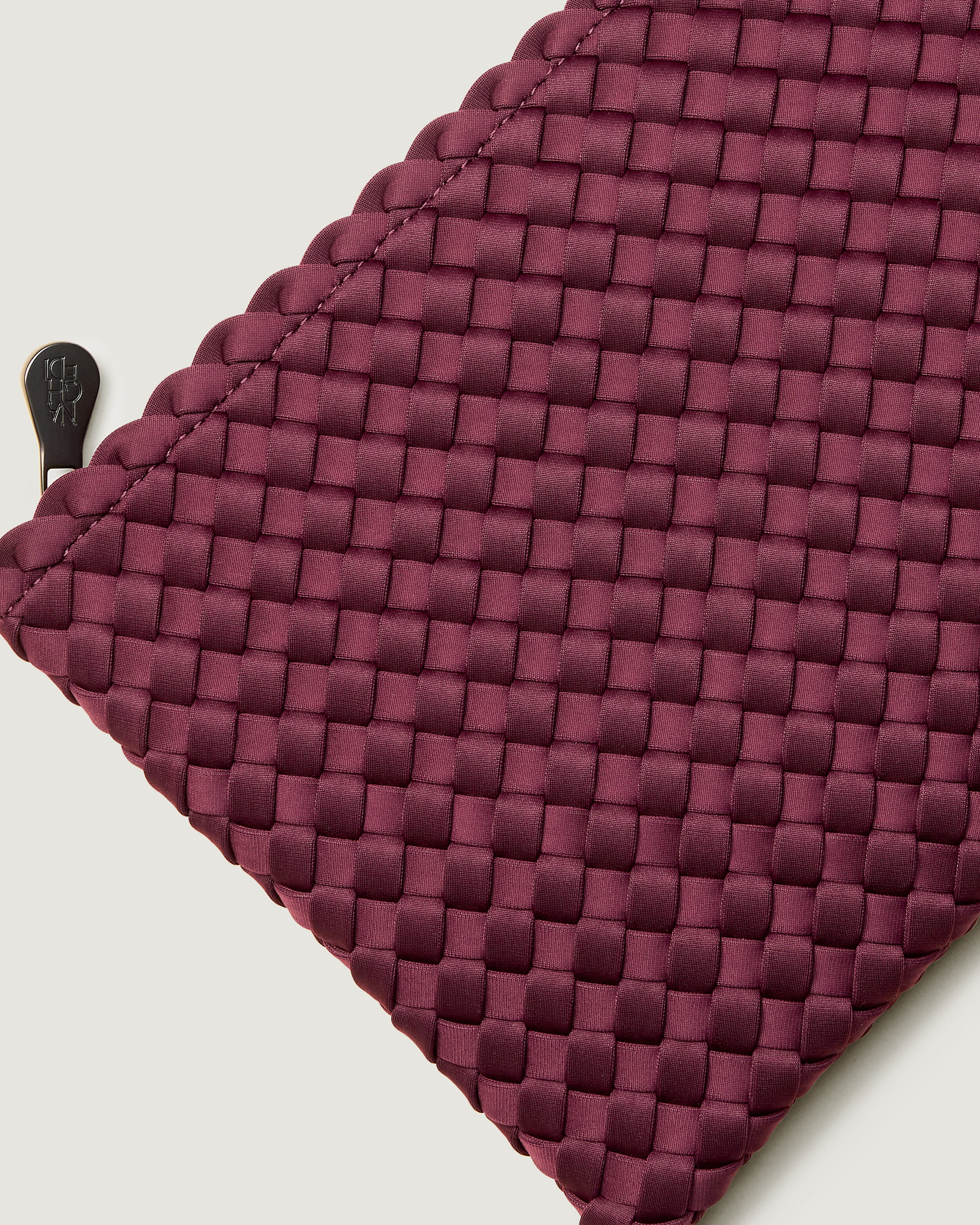 St. Barths Medium Tote | Bordeaux - Image 3