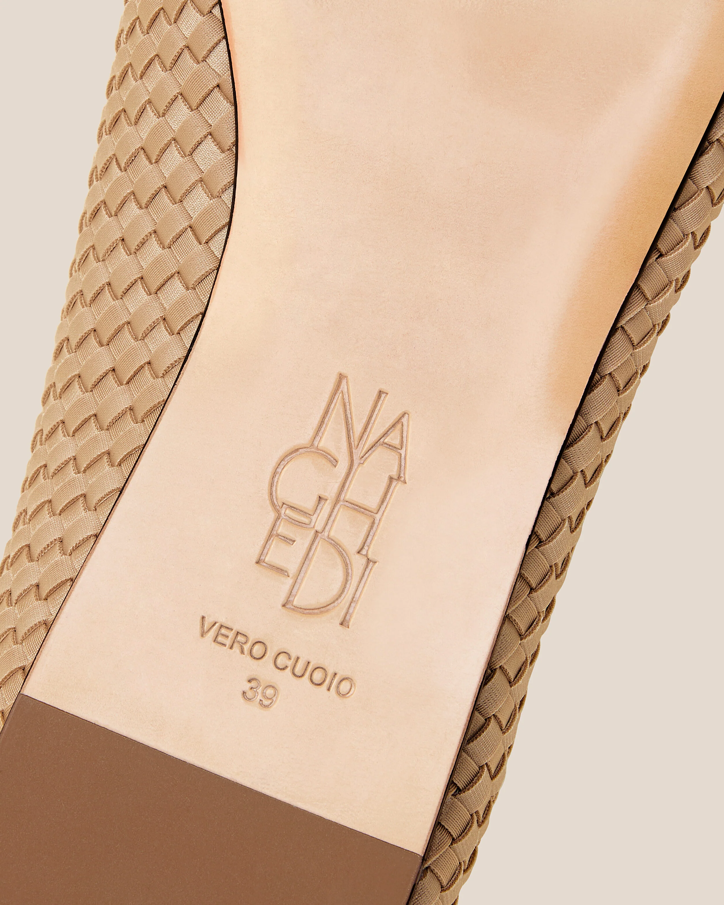 Strada Flat | Camel - Image 4